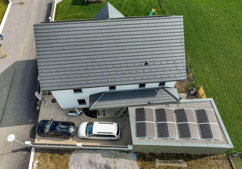 17,94kWp Süd und Ost-West