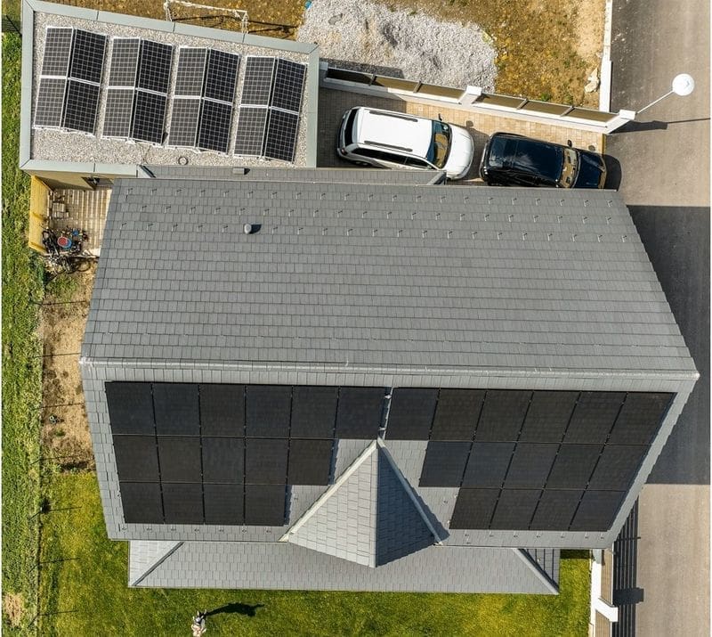 17,94kWp Süd und Ost-West